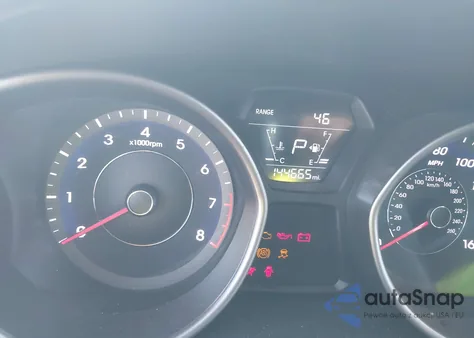 2015 Hyundai Elantra Se из США, поврежденный, VIN 5NPDH4AE4FH627775